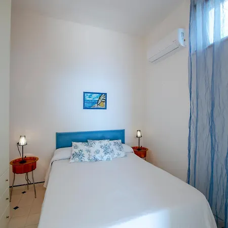 Sospesi Sul Mare Della Costiera * Praiano