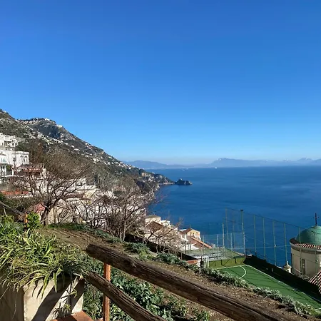 Sospesi Sul Mare Della Costiera * Praiano